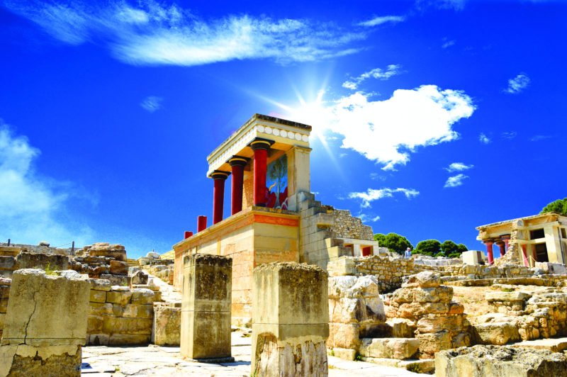 Discover The Beautiful Palace Of Knossos