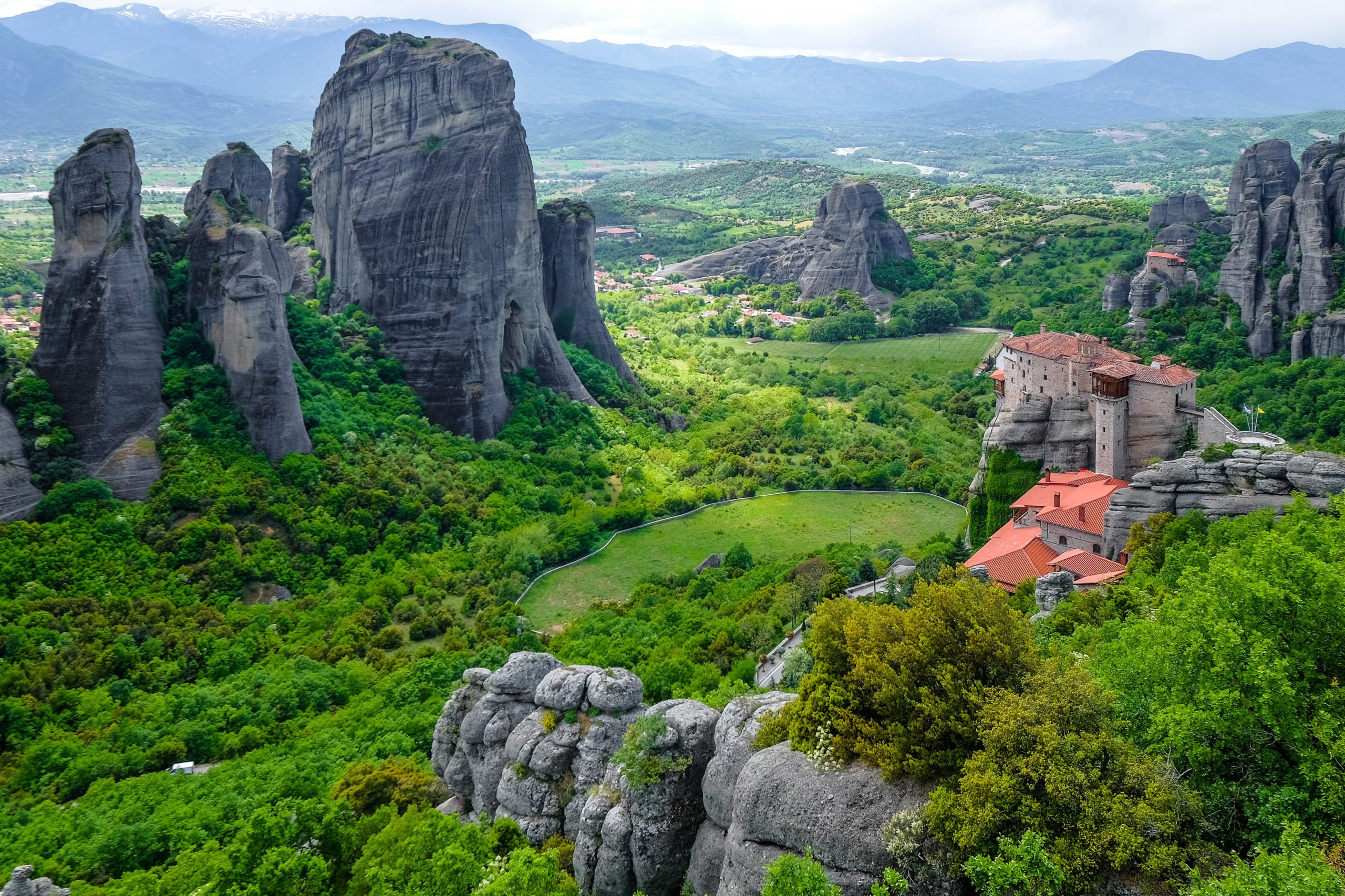 Enjoy The Breathtaking Views On The Meteora Day Tour From Athens Or Thessaloniki By Train