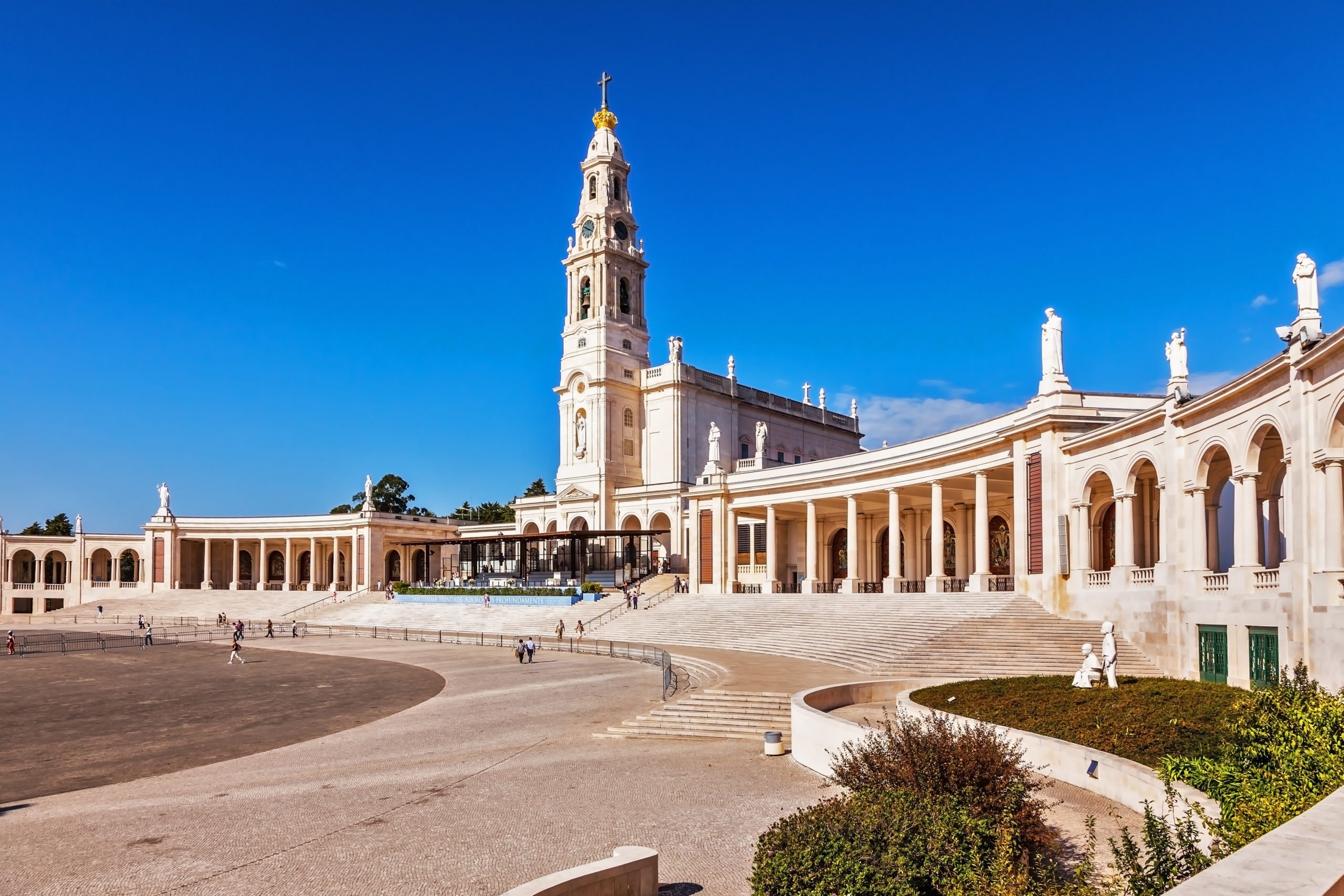 Explore The Pilgrimage Place Of Fatima On The Fátima Tour From Lisbon