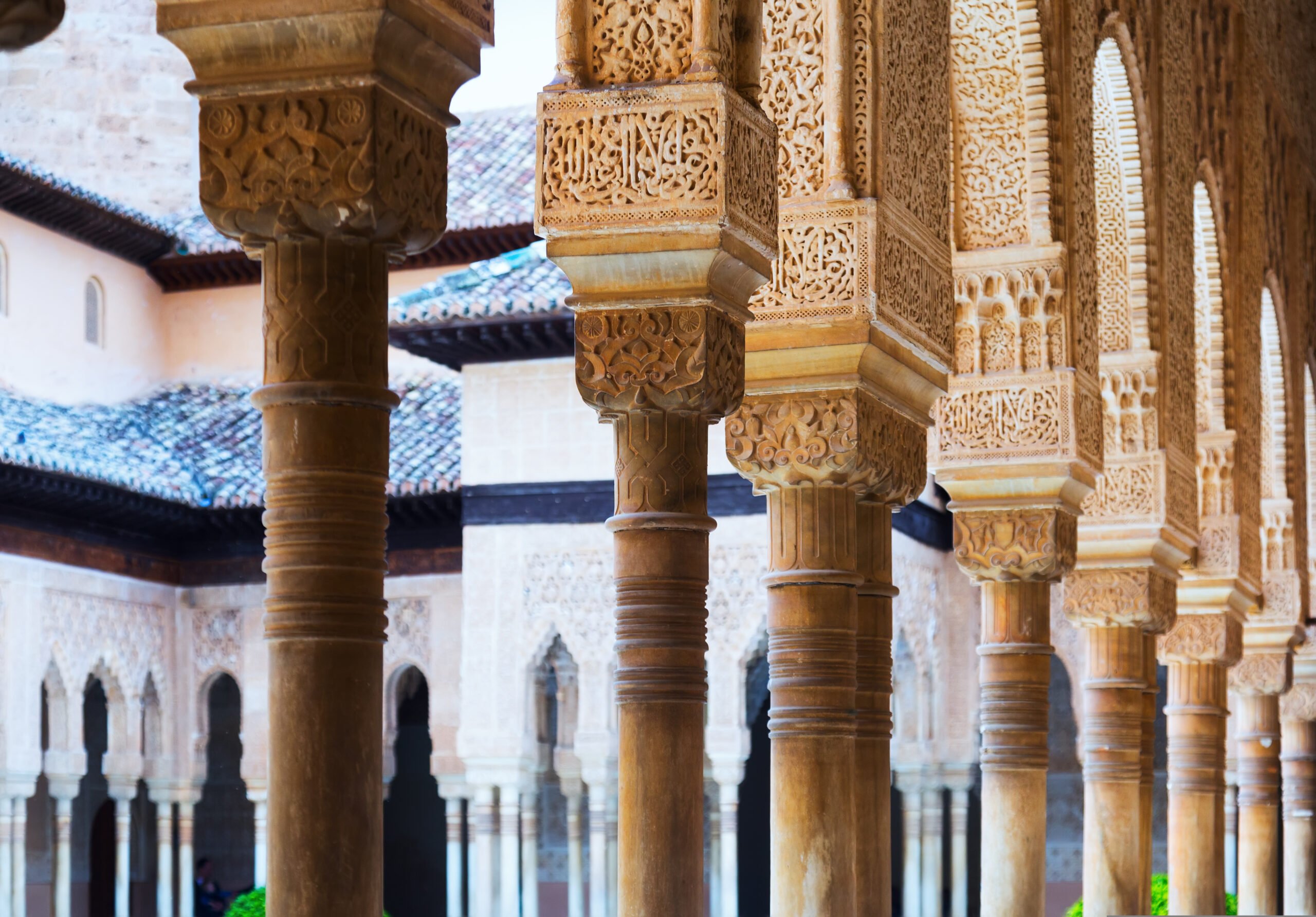 Explore The Islamic Influences In Granada On The Granada Tour From Seville