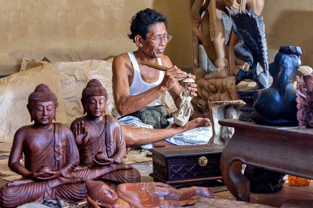 Learn More About The Traditional Wood Carving In Mas Illage On The Ubud Village Tour