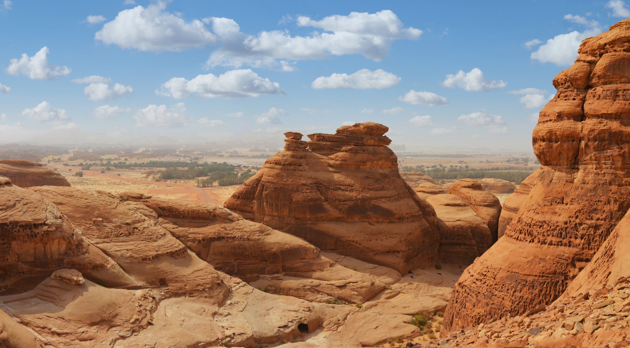 Discover The Beauty Of Alla Desert On The 4 Day Madain Saleh Tour From Eilat