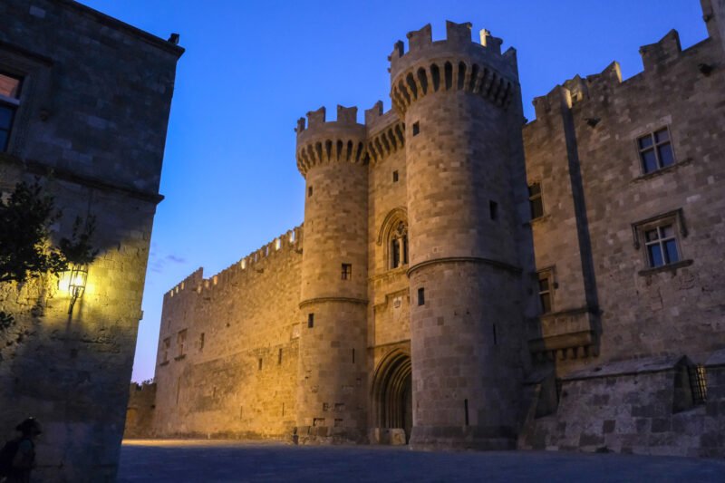 Explore Rhodes Medieval Town In Our 3 Day Getaway Rhodes Tour