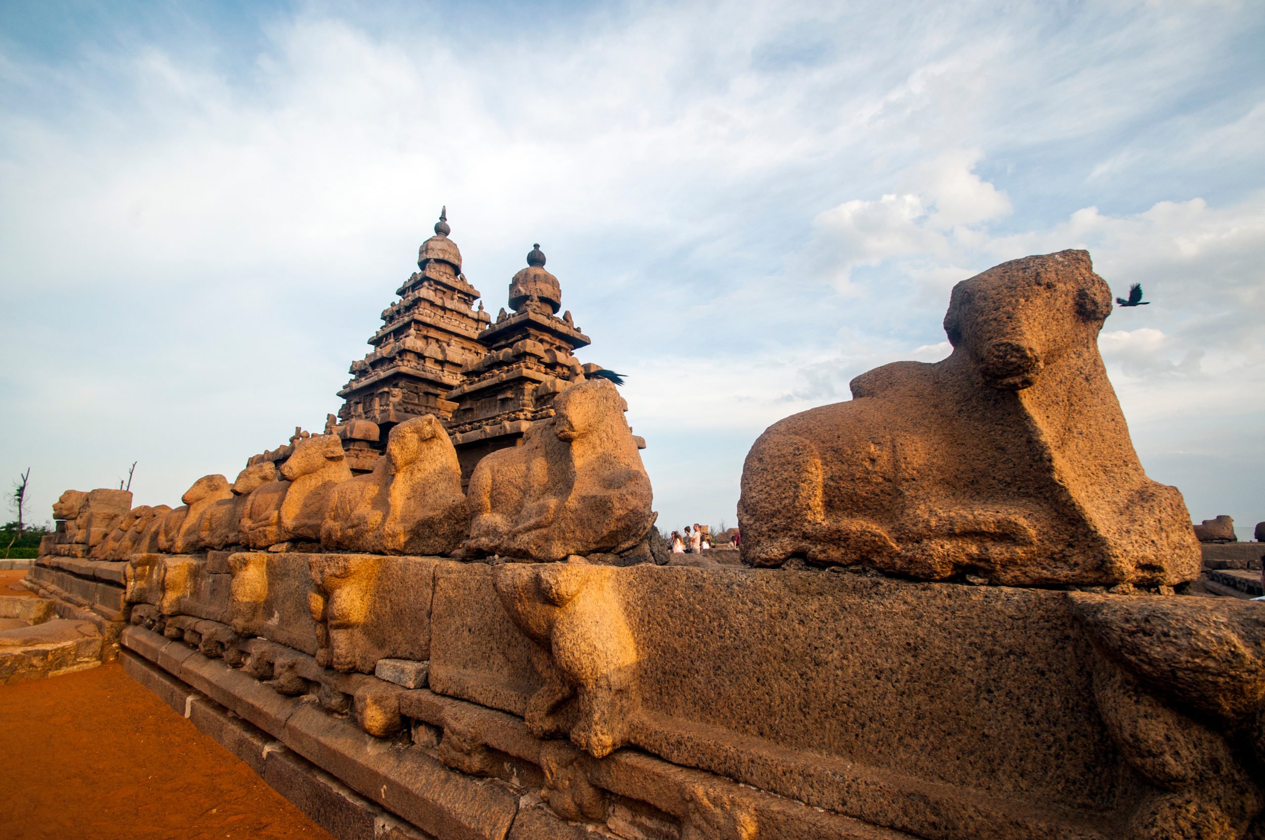 Observe The Magnificent Shore Temple, Which Was One Of The 7 Pagodas As Mentioned By Marco Polo During His Visit In The 11th Century. In Our World Heritage Site Of Mahabalipuram