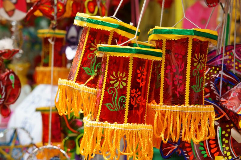 Discover The Colorful Markets Of Ho Chi Minh On The Ho Chi Minh Half Day City Tour