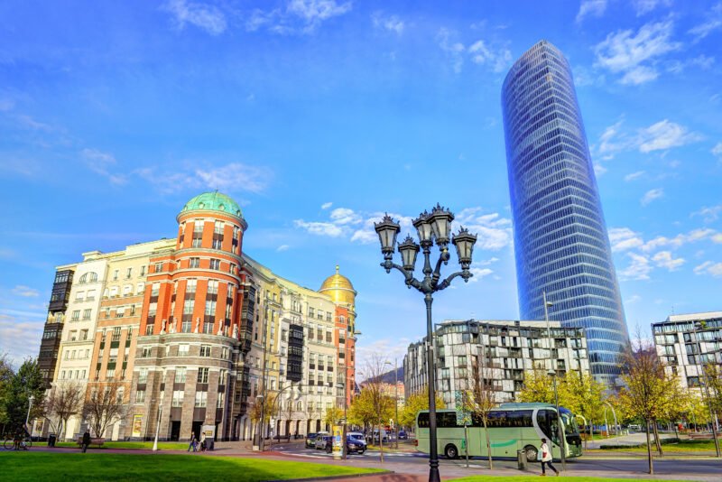 Join Us To Our Insider Bilbao City Tour!
