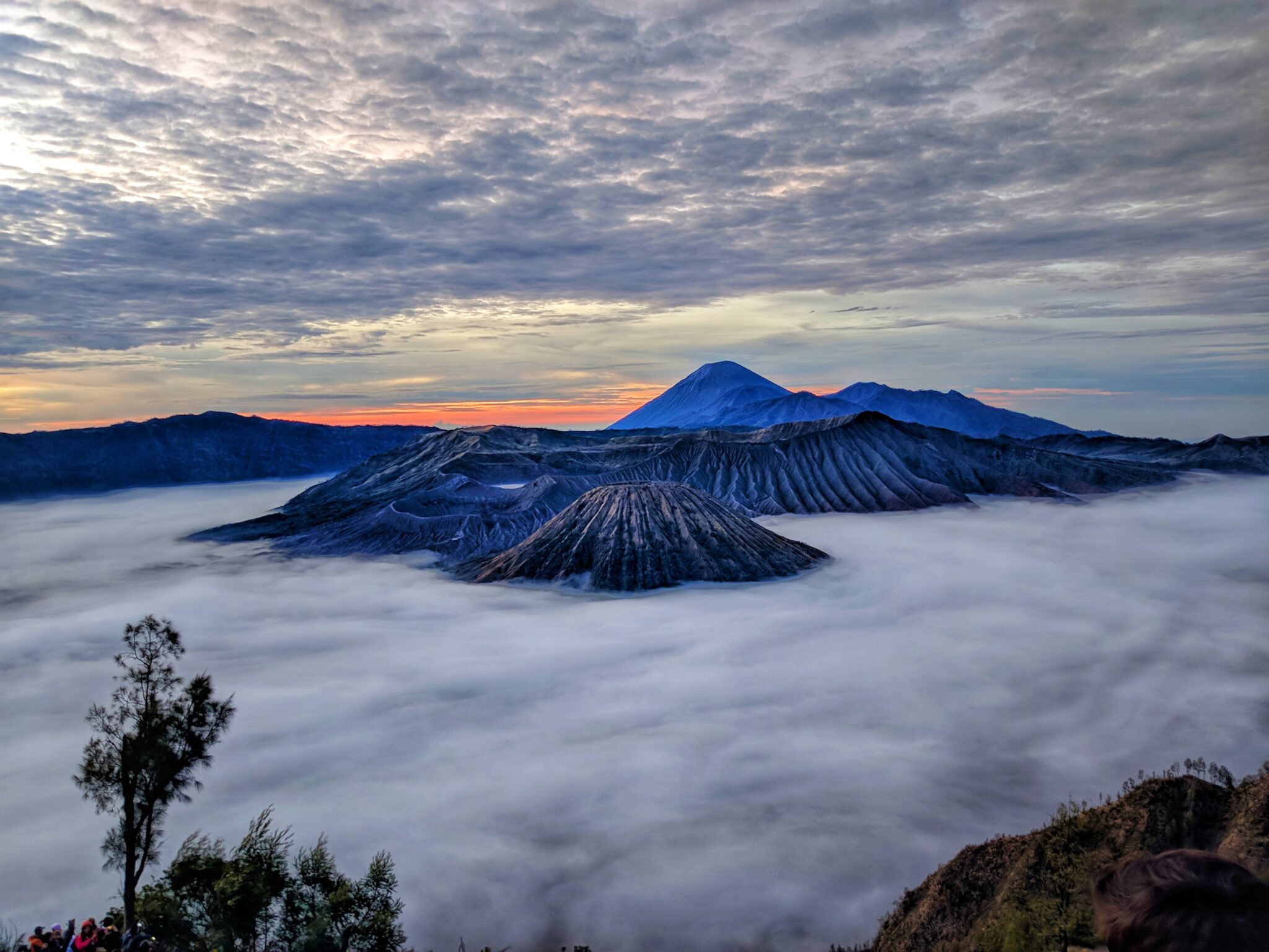 Mount Bromo Private Midnight Tour from Surabaya/Malang - Tourist Journey