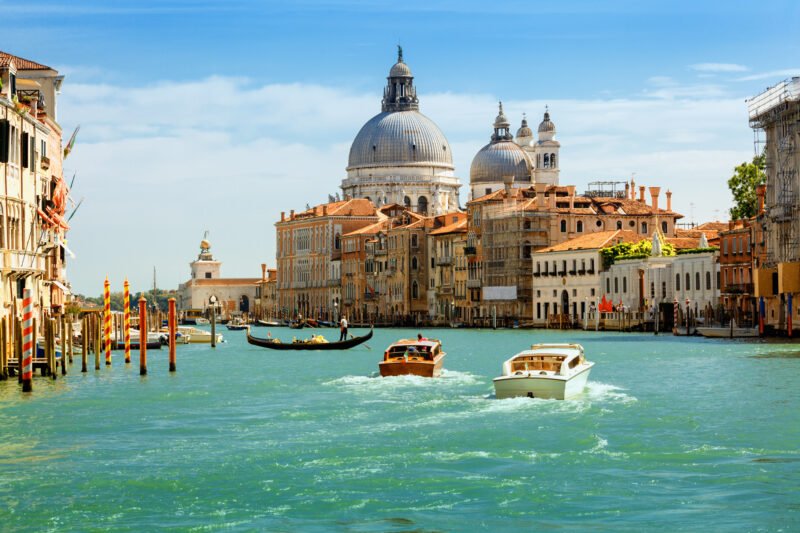 Venice Walking Tour, Gondola Ride & St Mark Cathedral And Doge's Palace_5