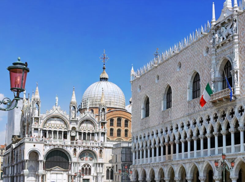 Venice Walking Tour, Gondola Ride & St Mark Cathedral And Doge's Palace_7