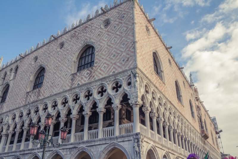 Venice Walking Tour, Gondola Ride & St Mark Cathedral And Doge's Palace_2