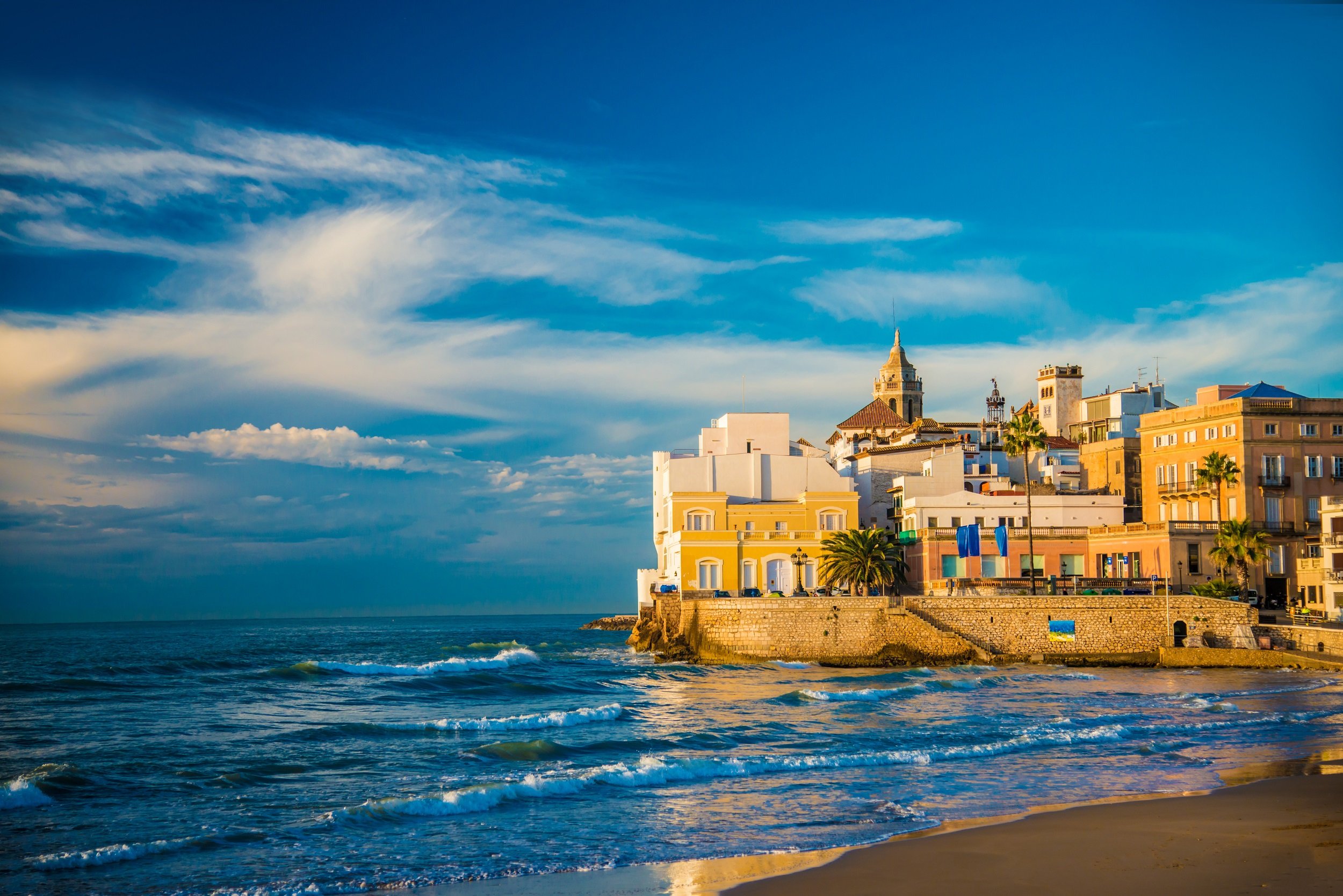 Enjoy The Sitges, Tapas & Wine Tasting Tour From Barcelona