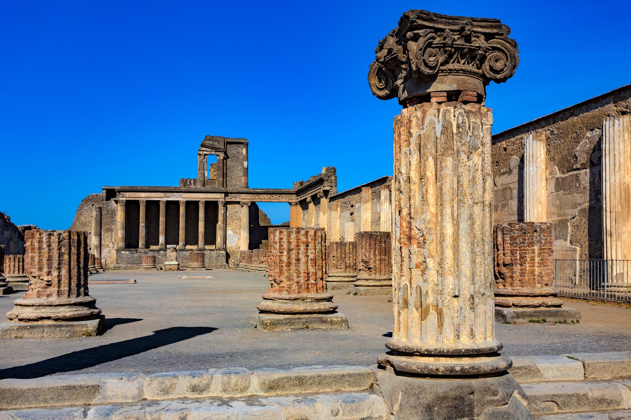 pompeii archaeology tour