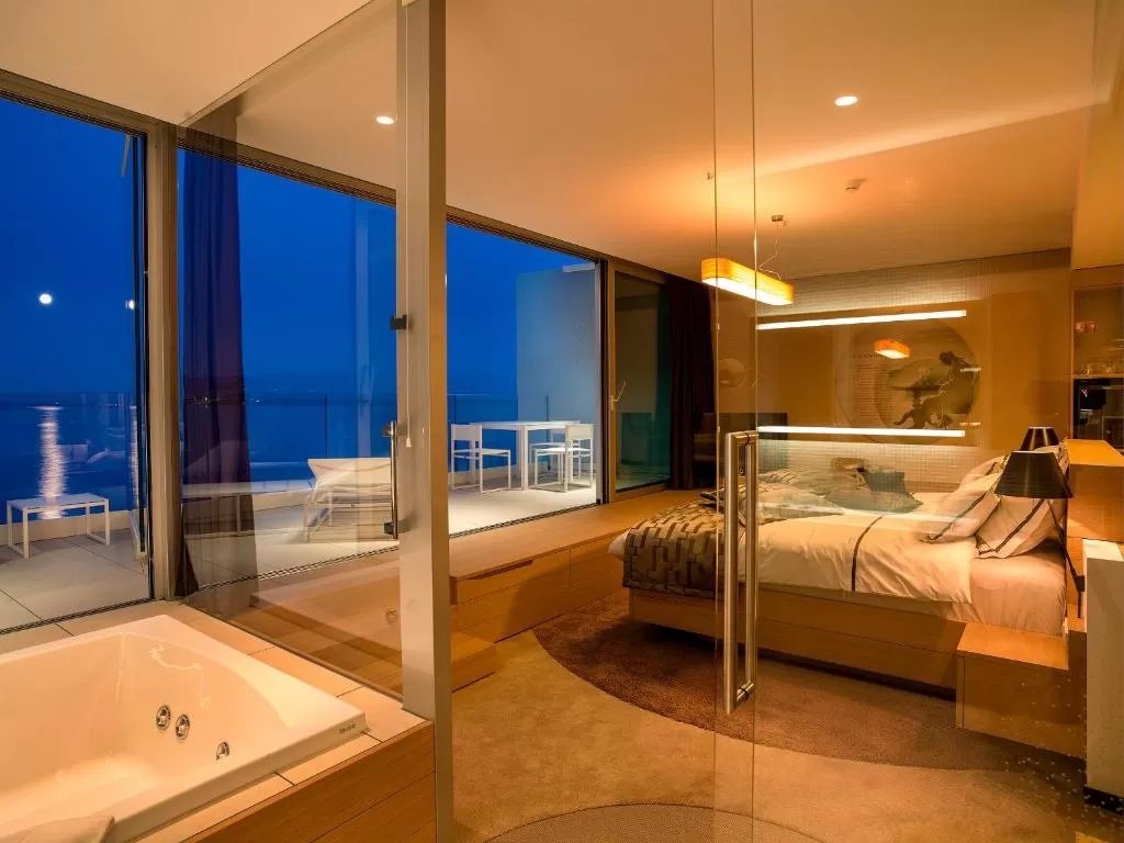 Rooms at Hotel Bevanda offer private balconies Rooms at Hotel Bevanda offer private balconies