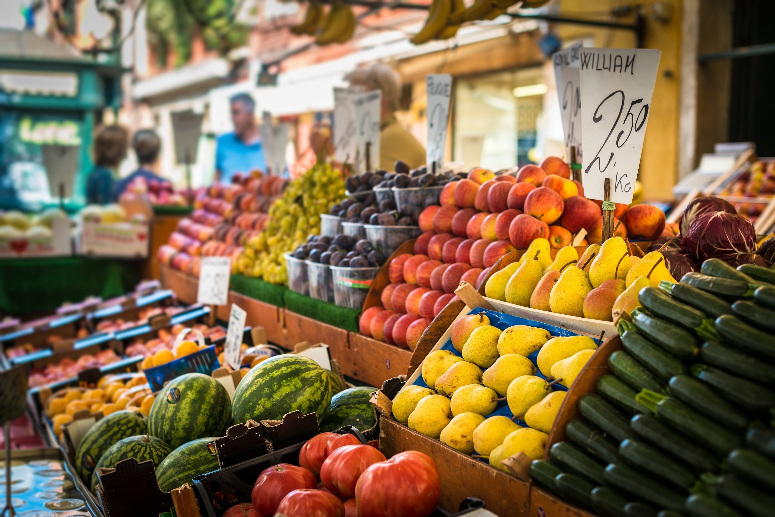 Learn About Tuscan Markets On Our 13 Day Italy Food & Wine Journey Tour Package
