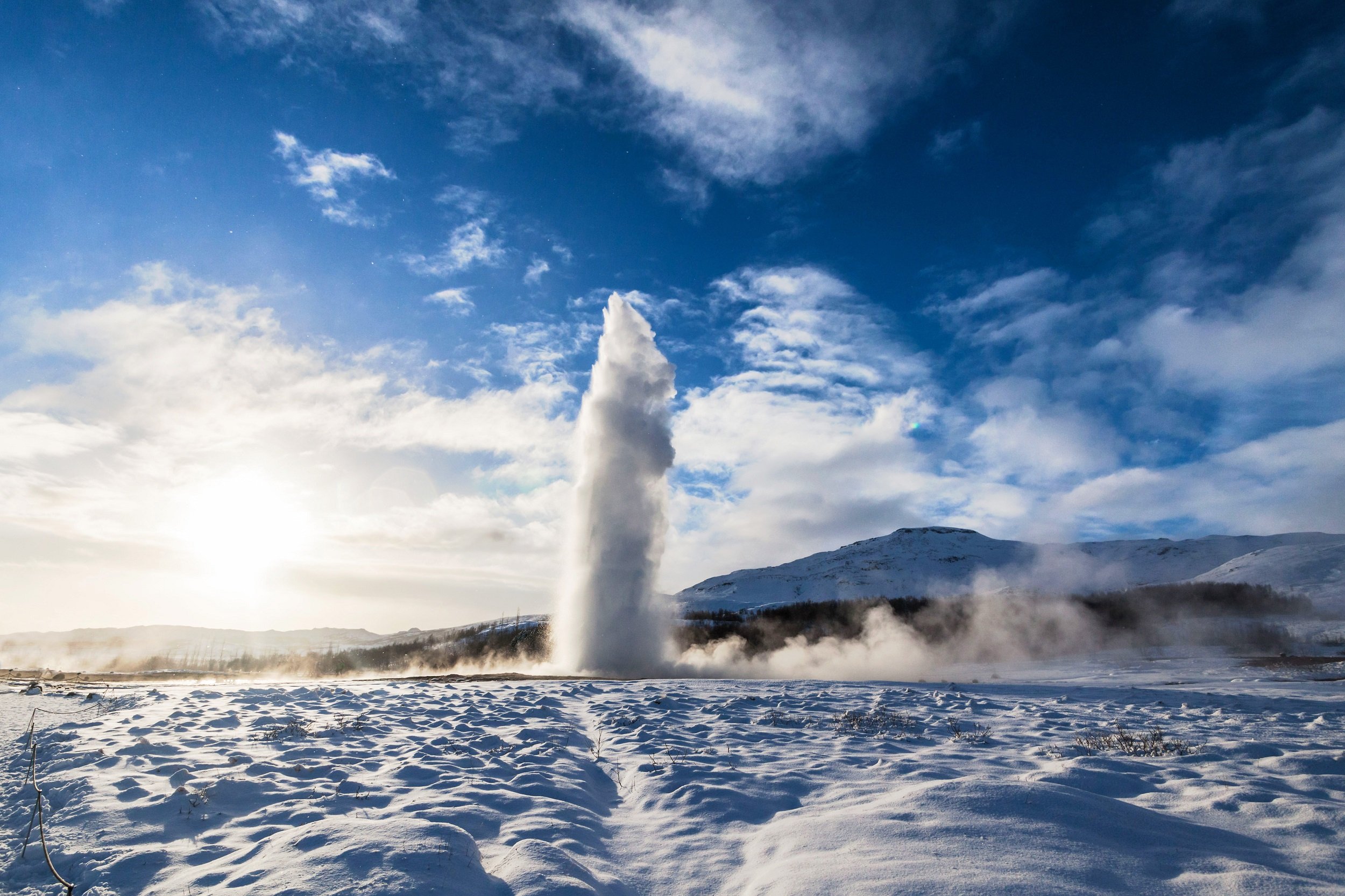 Golden Circle Stopover 3 Day Tour Package_geysir