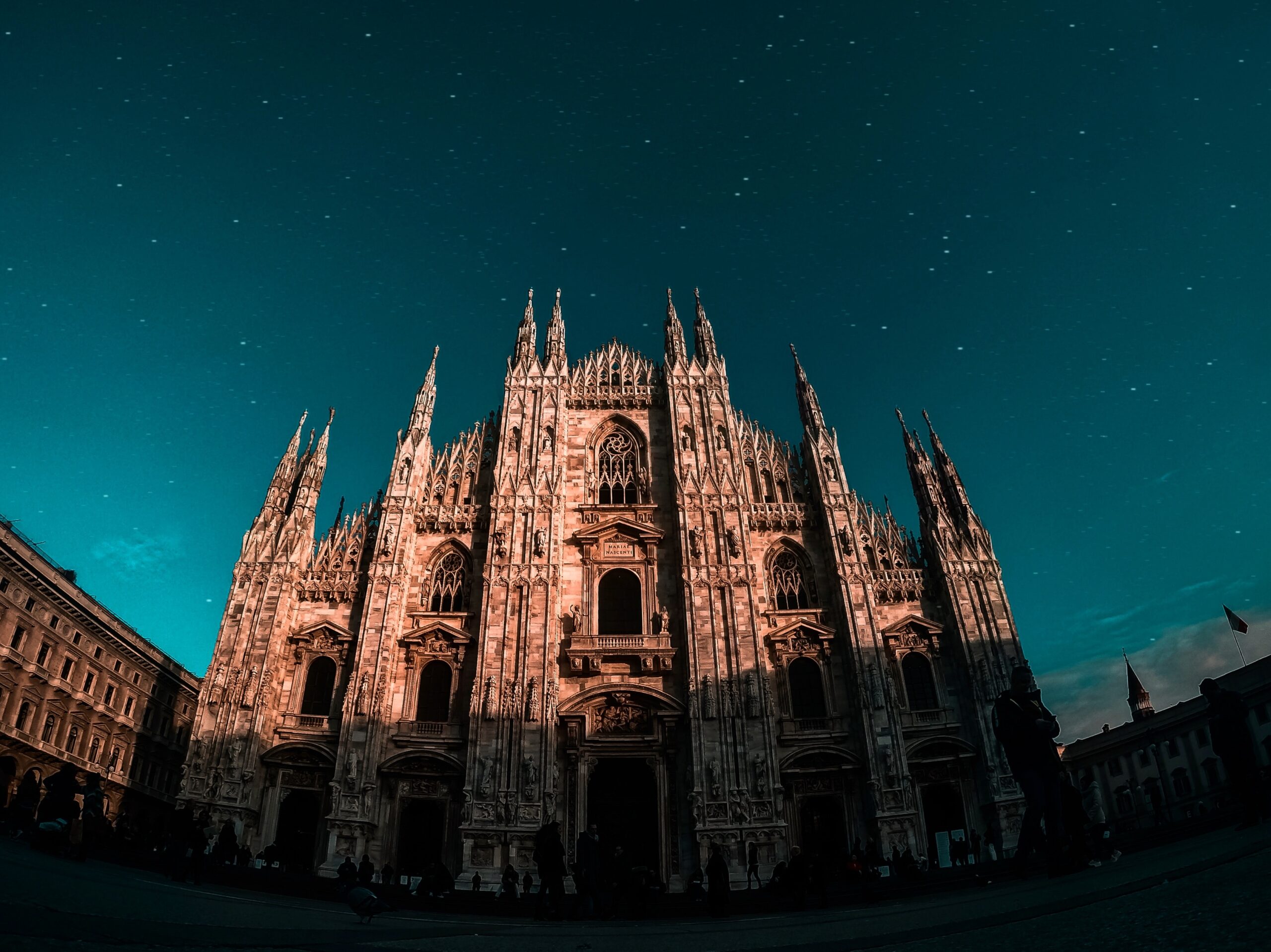 The Milanese Duomo -14 Day South To North Italy Tour Package