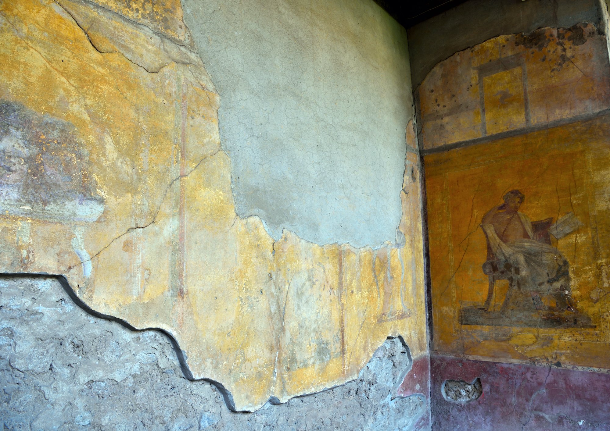 Highlights Of Ercolano And Pompeii Tour From Naples