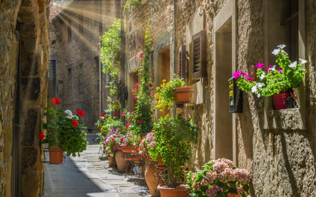 Tuscan street view