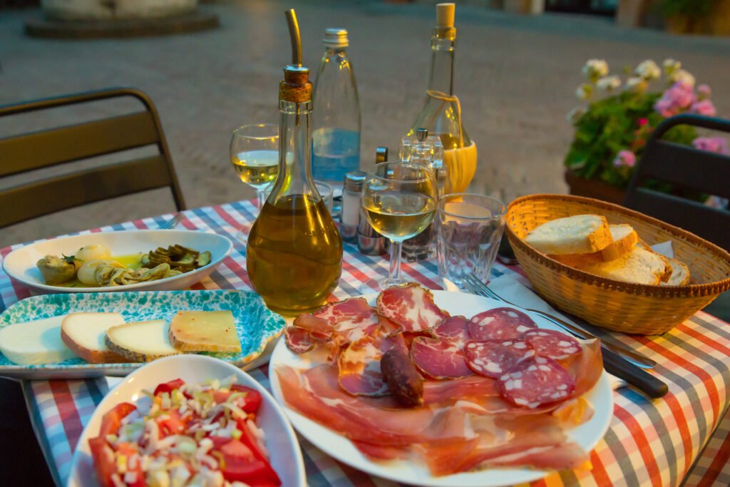 Food, Drink, & Nightlife in Tuscany